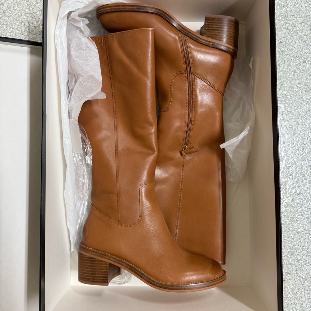 NWT - Knee-high stacked-heel boots in leather - Size 8.5 - Picture 4 of 5